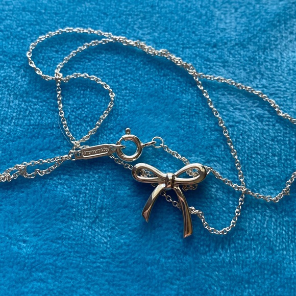 Tiffany and Co Mini Bow Necklace - Picture 7 of 8